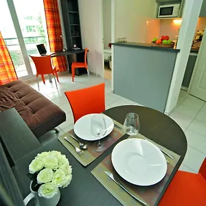 Hotel apartamentowy Appart'city Classic Vaise St Cyr, Lyon