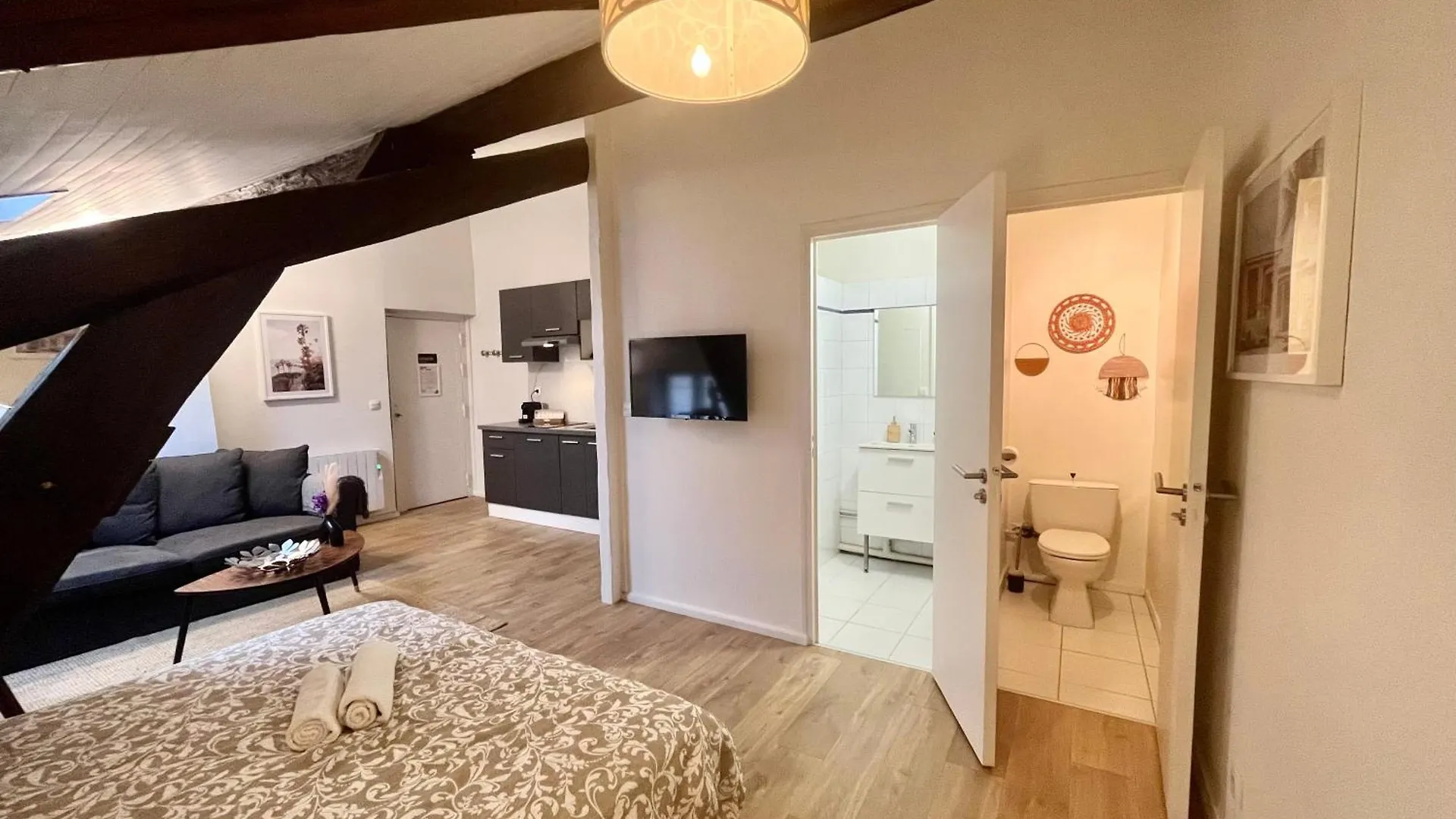 Suite Polka Lyon